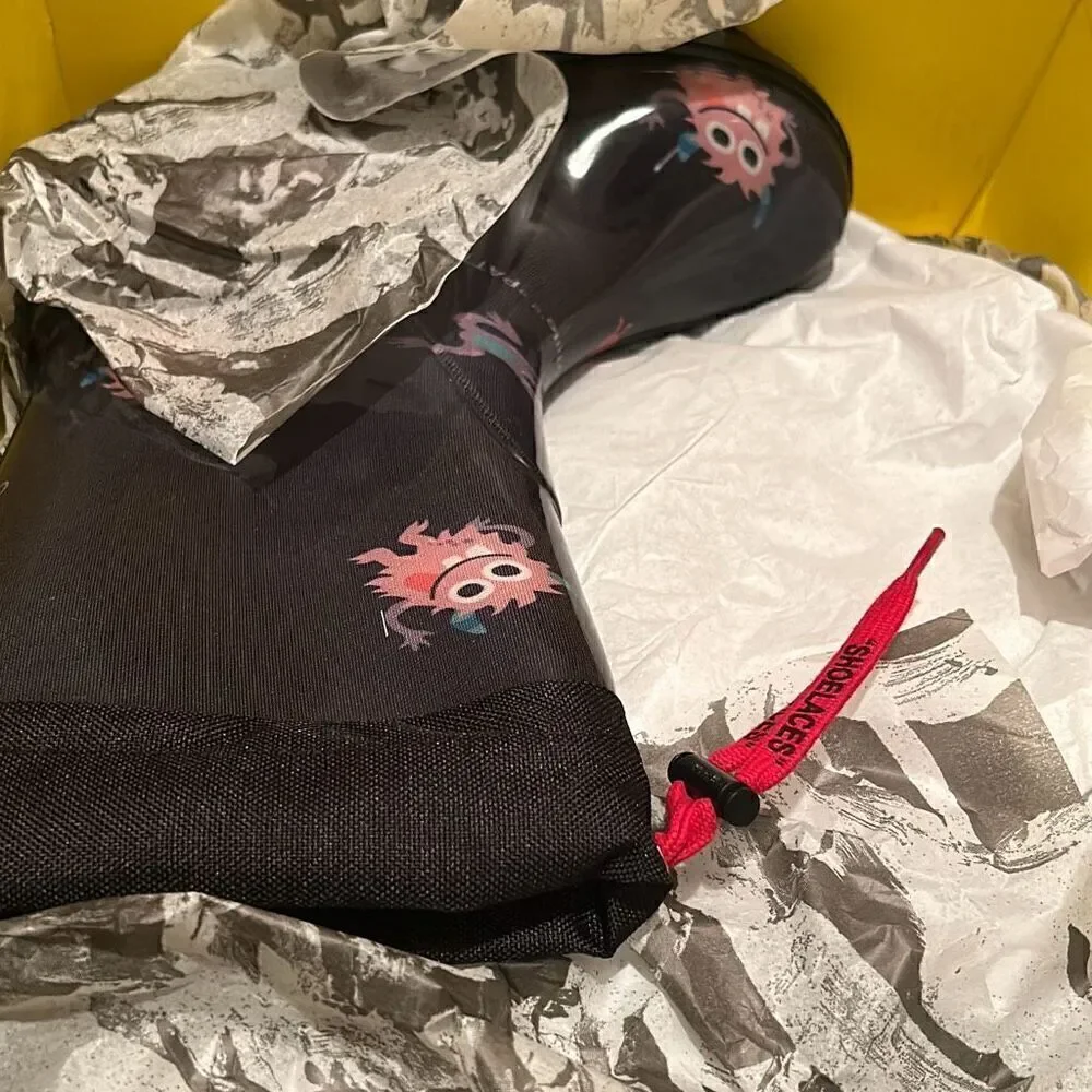 Off-White Kids Size 31 Monsters Graphic Rainboots Black Cartoon Print Luxury New